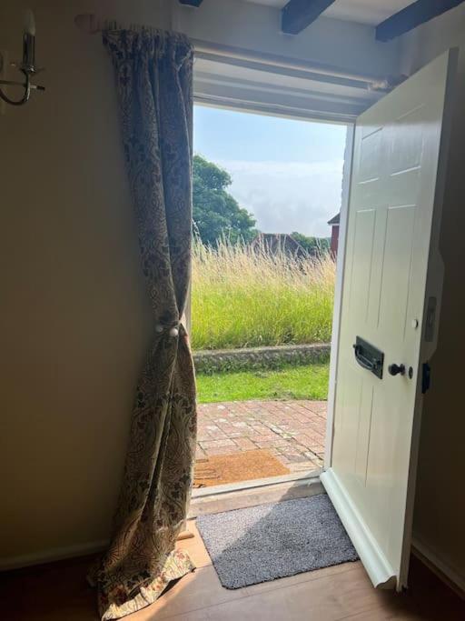 Wish End Cottage Ratton Exterior foto