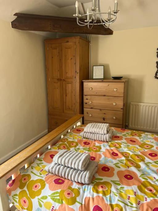 Wish End Cottage Ratton Exterior foto